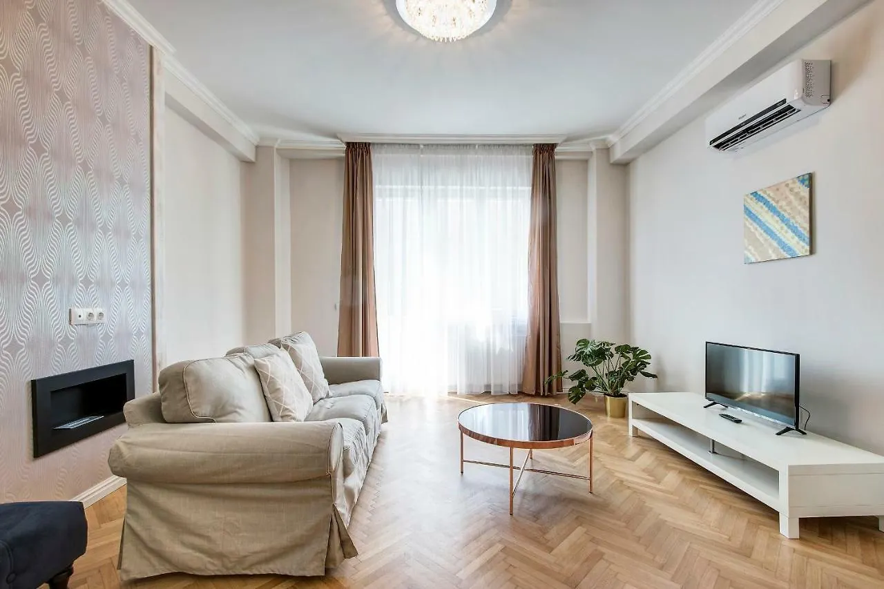 Deluxe Residence Parkside Budapest 0*,